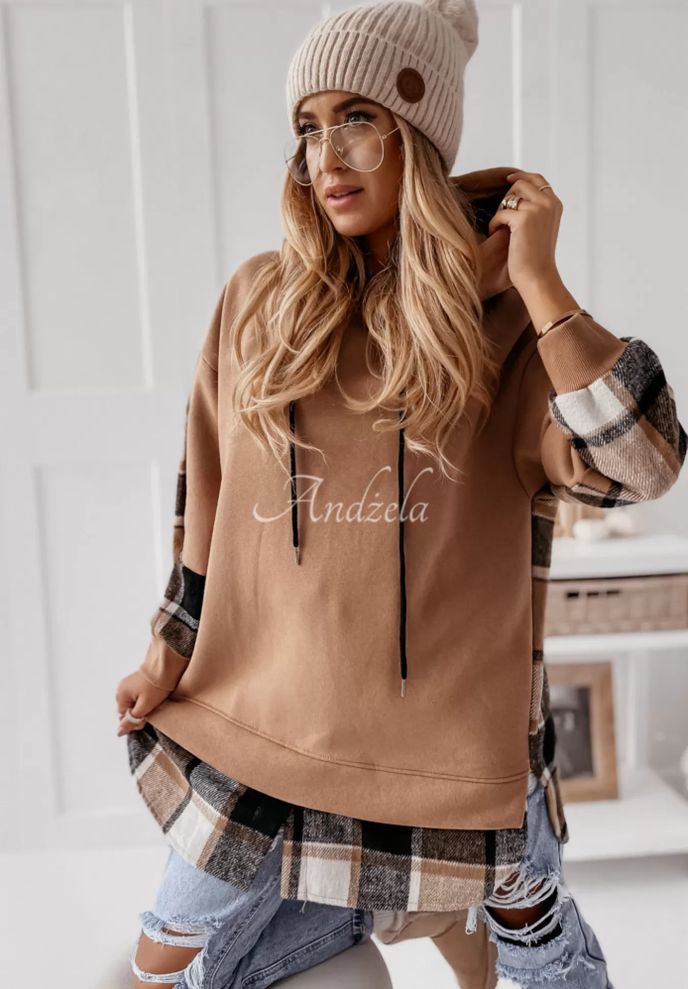 Online Bluza Oversize W Krate Z Kapturem Johnson Camelowa Kobieta Bluzy