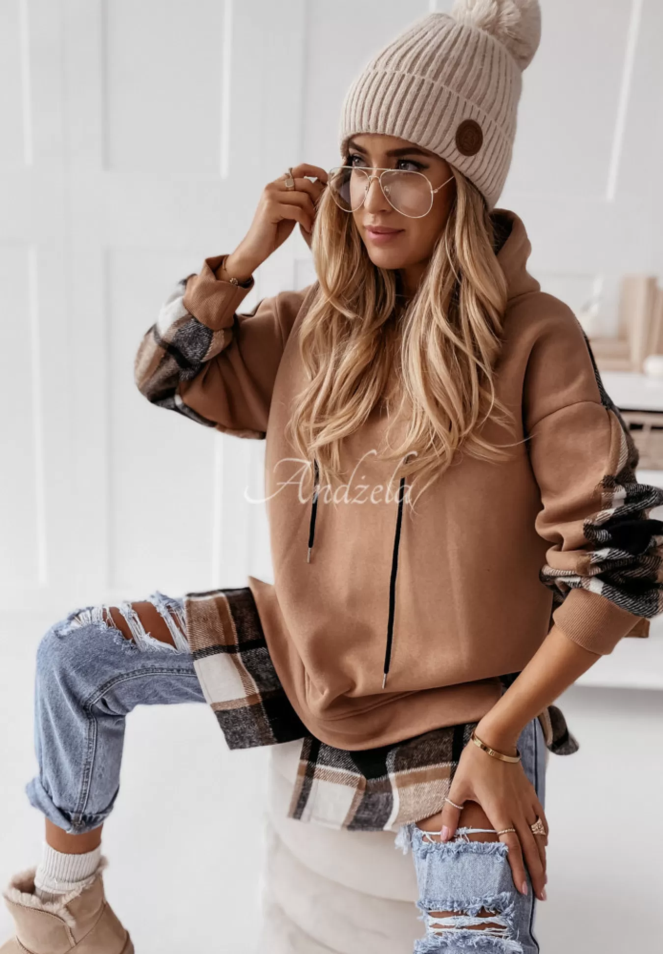 Online Bluza Oversize W Krate Z Kapturem Johnson Camelowa Kobieta Bluzy