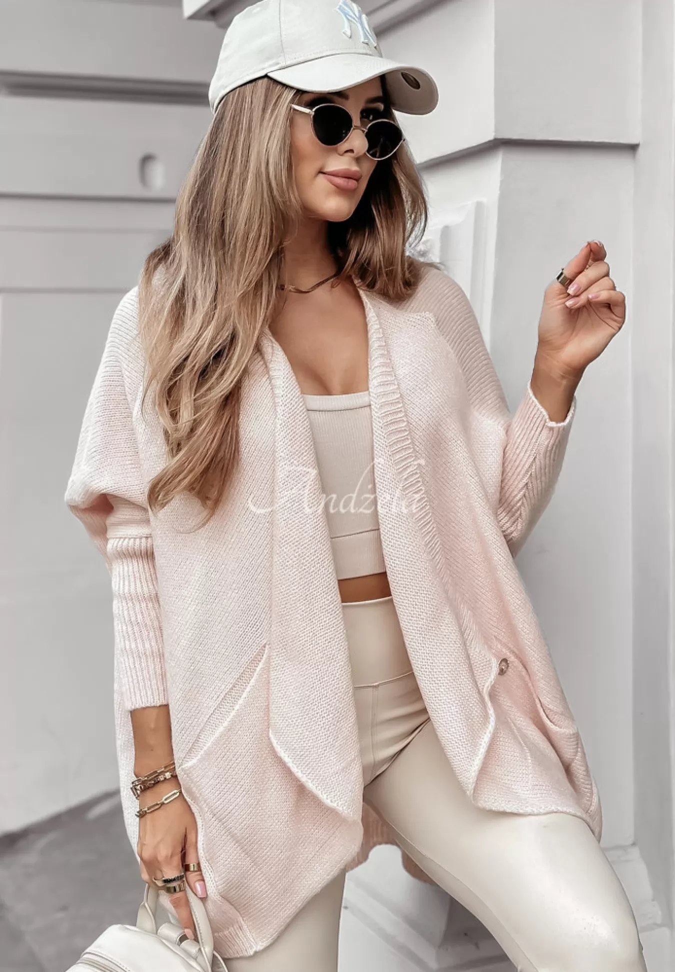 Sale Dlugi Kardigan Oversize Colorful Trees Pudrowy Roz Kobieta Swetry