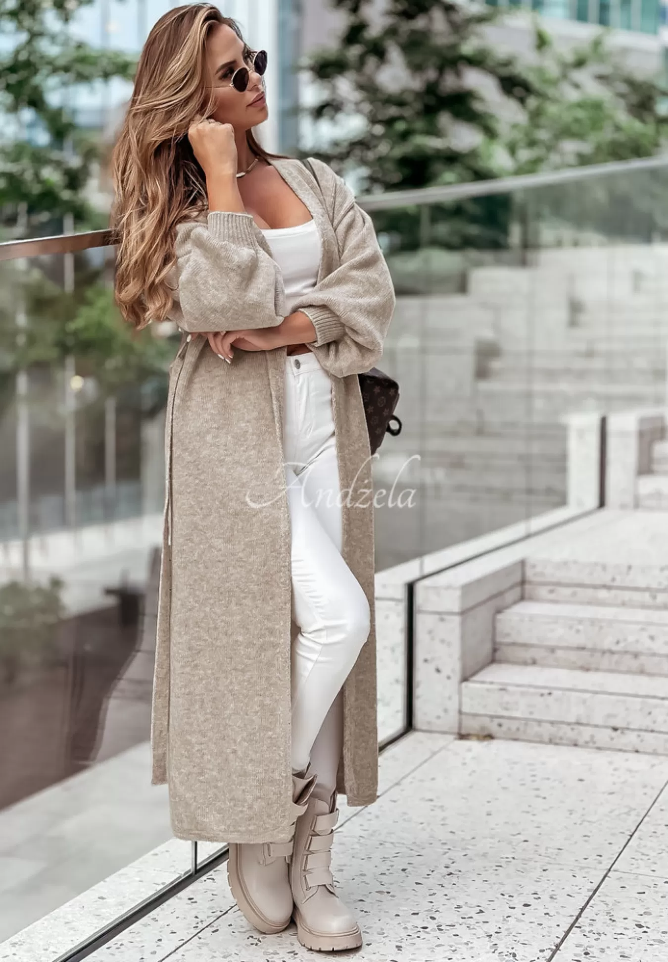 Store Dlugi Kardigan Oversize Z Bufkami Always And Forever Bezowy Kobieta Kardigany