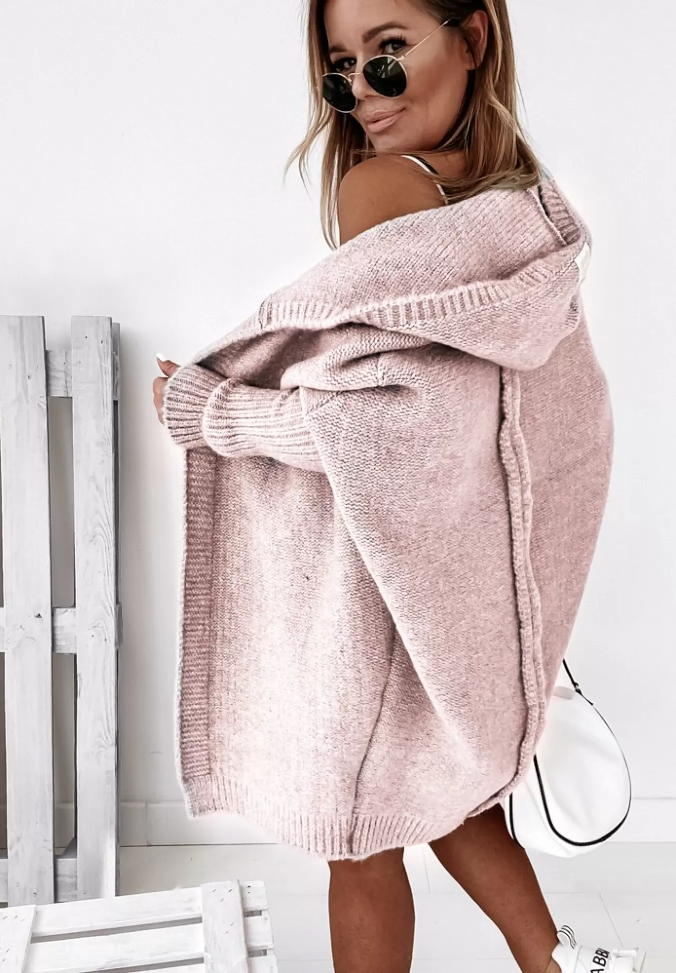 Store Dlugi Kardigan Oversize Z Kapturem Montevista Pudrowy Roz Kobieta Kardigany