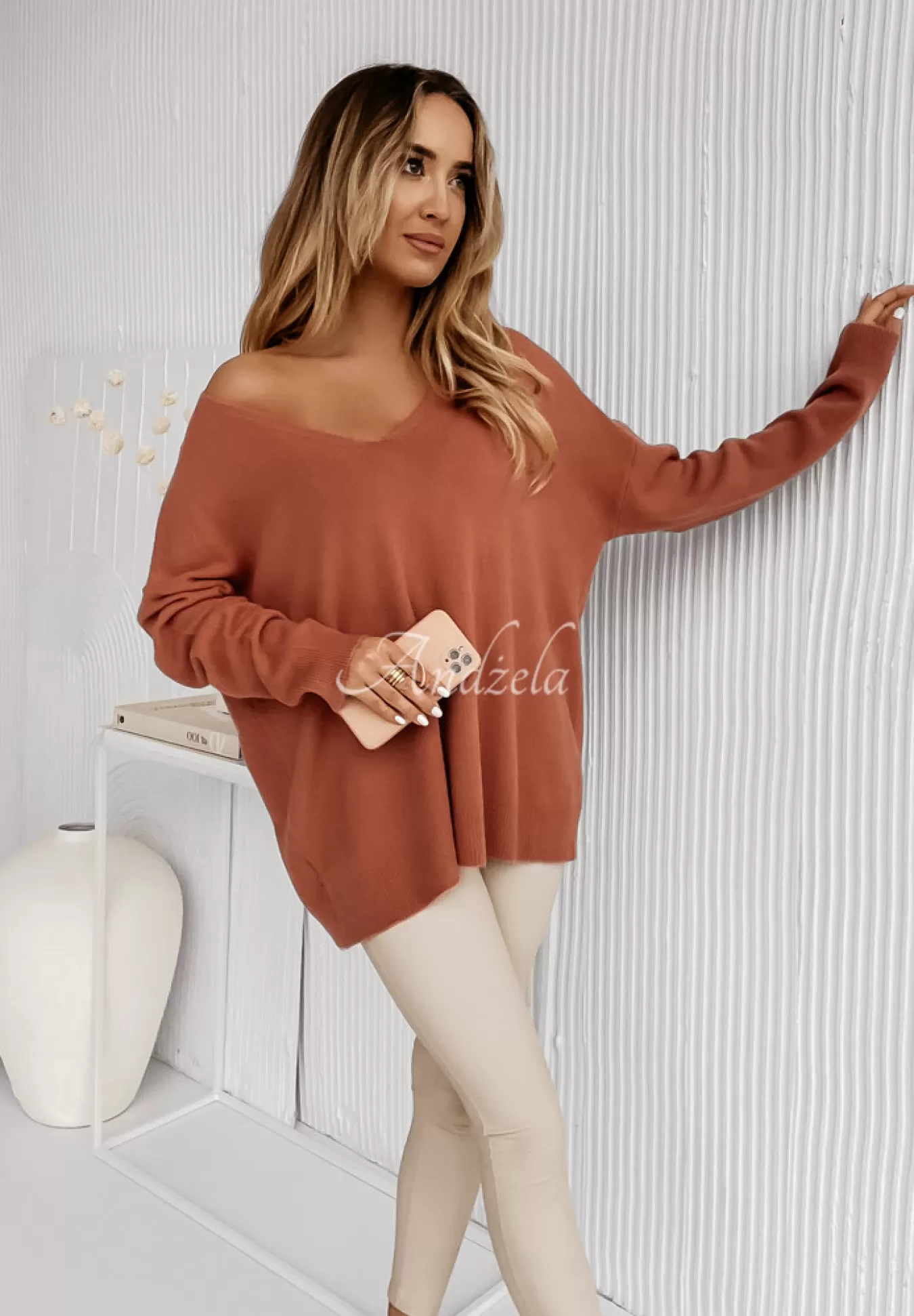 New Sweter Oversize Z Dekoltem Norris Koralowy Kobieta Swetry