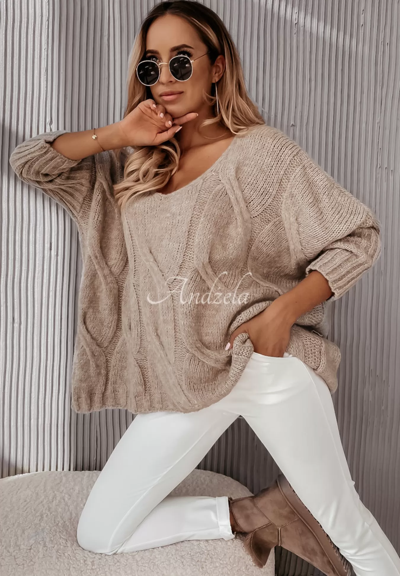 Shop Sweter Oversize Z Ozdobnym Splotem Morley Mokka Kobieta Swetry