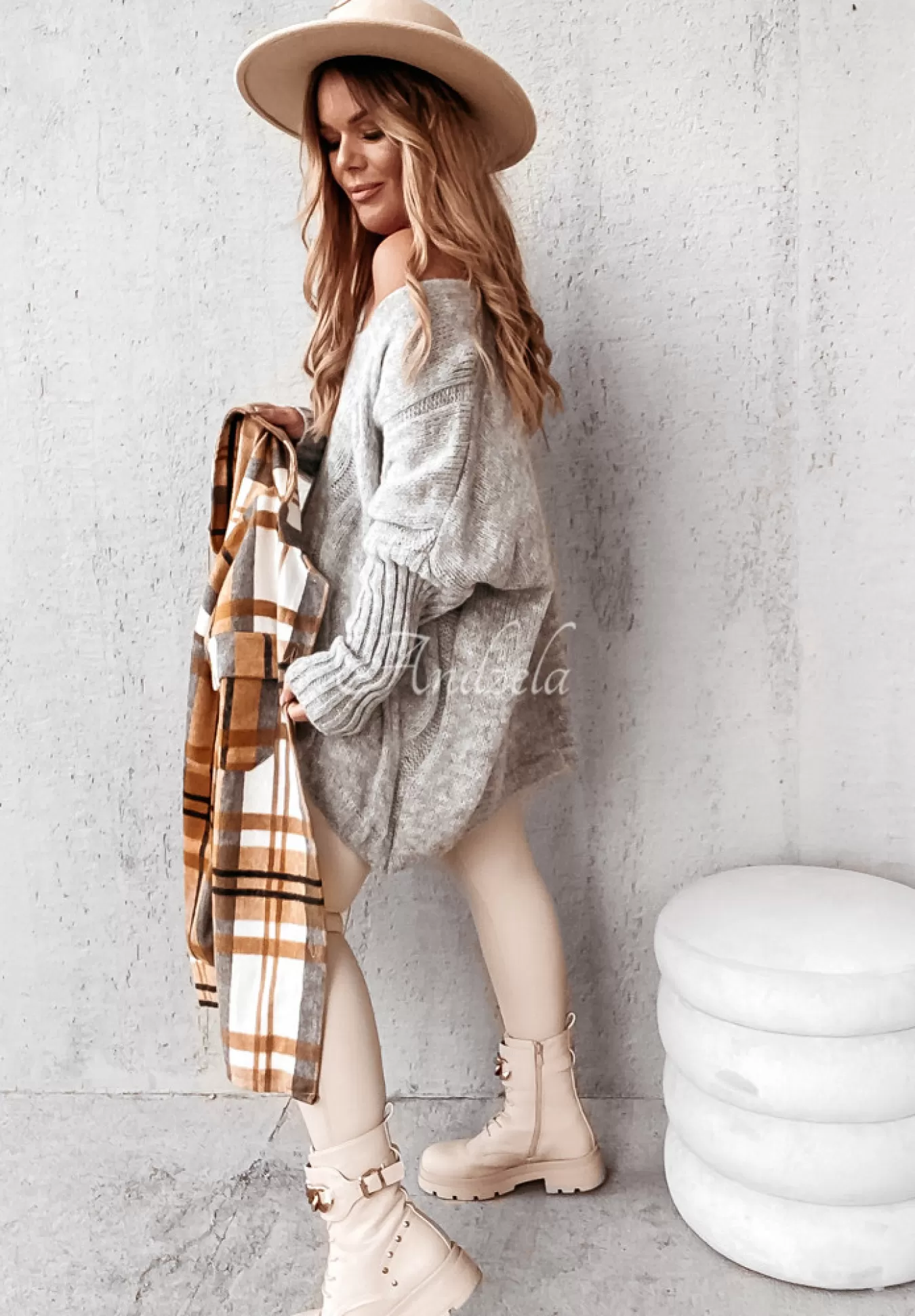 Outlet Sweter Oversize Z Ozdobnym Splotem Morley Szary Kobieta Swetry
